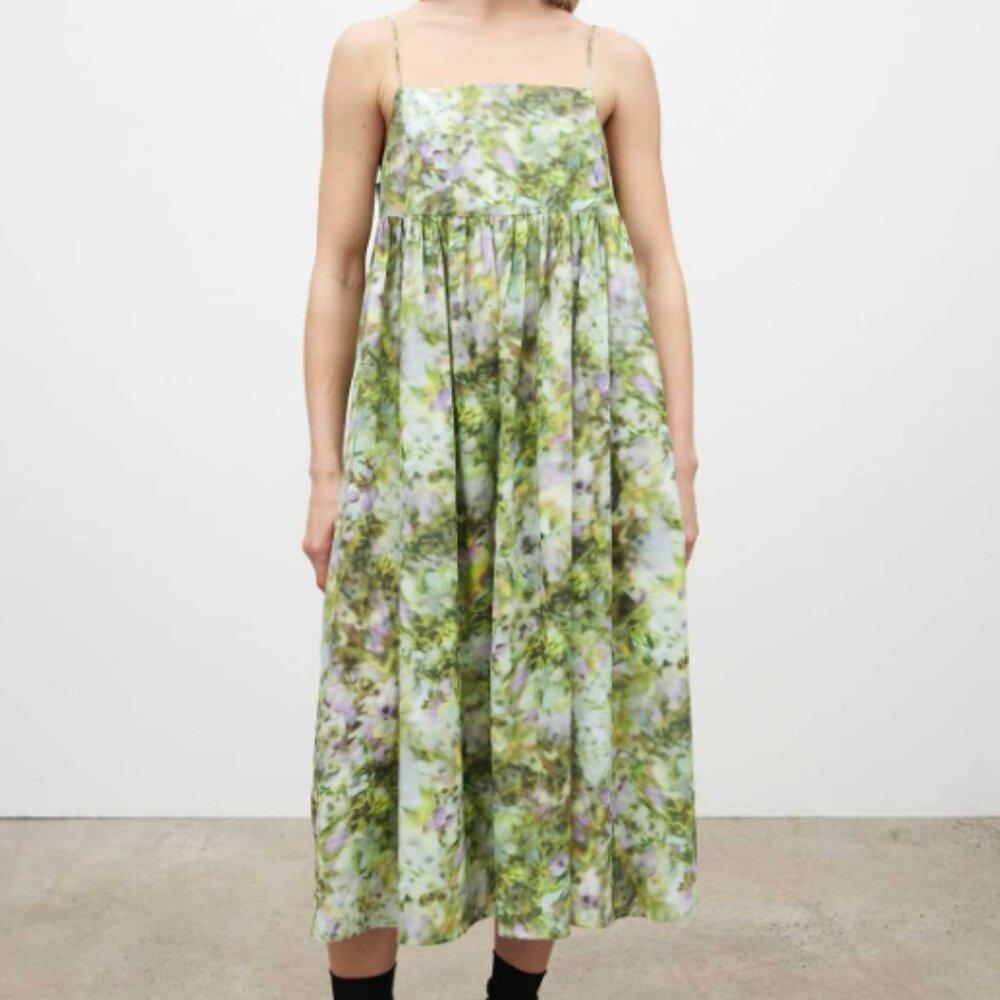 Kowtow Elle Dress in Field